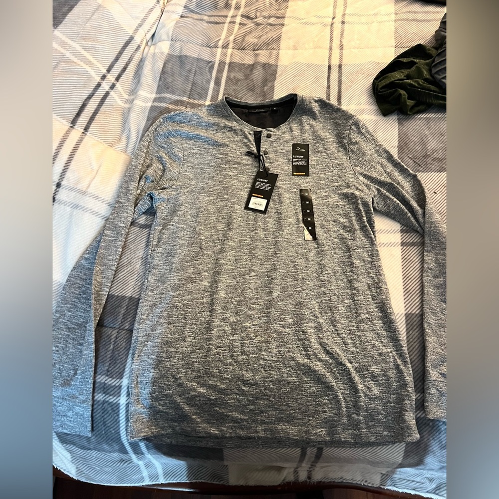 NWT long sleeve shirt - Picture 1 of 3